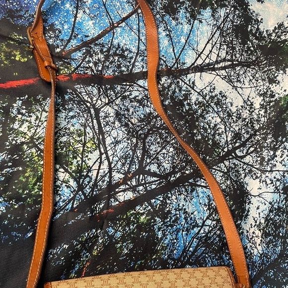 CELINE Crossbody Bag Beige & Brown leather & Textile -Pristine inside & Out - Picture 16 of 16